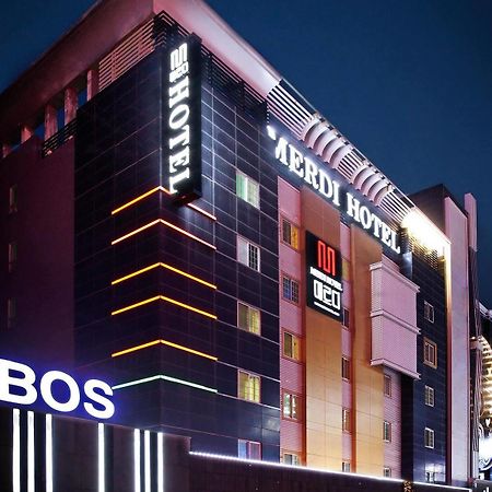 Merdi Hotel Suwon Exterior foto
