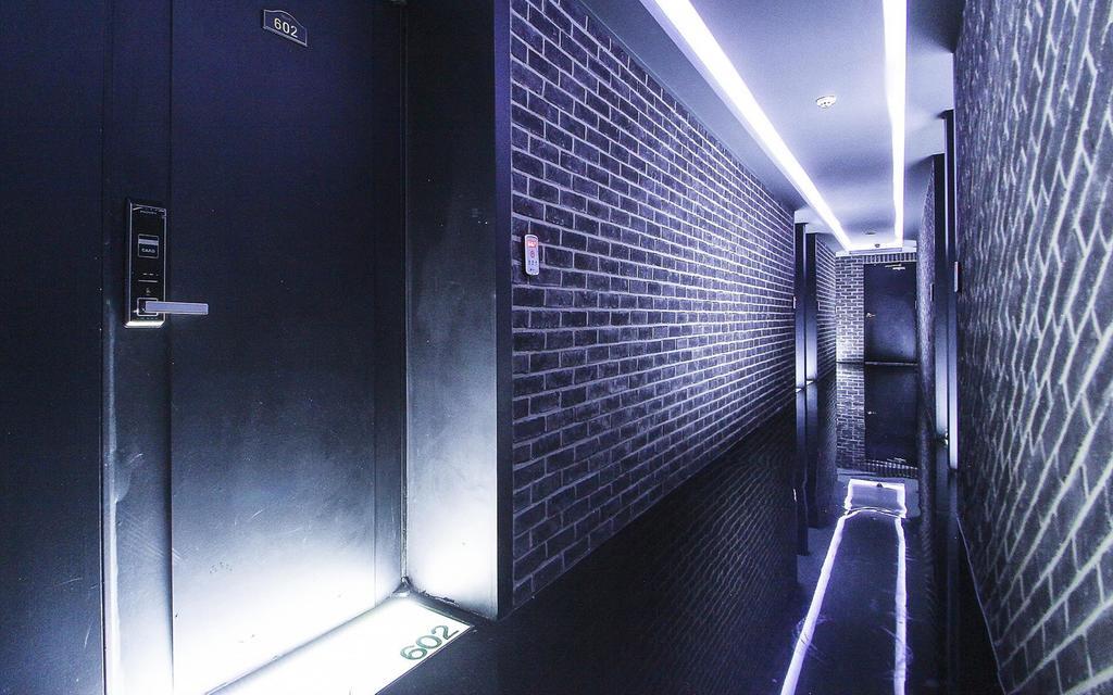 Merdi Hotel Suwon Exterior foto