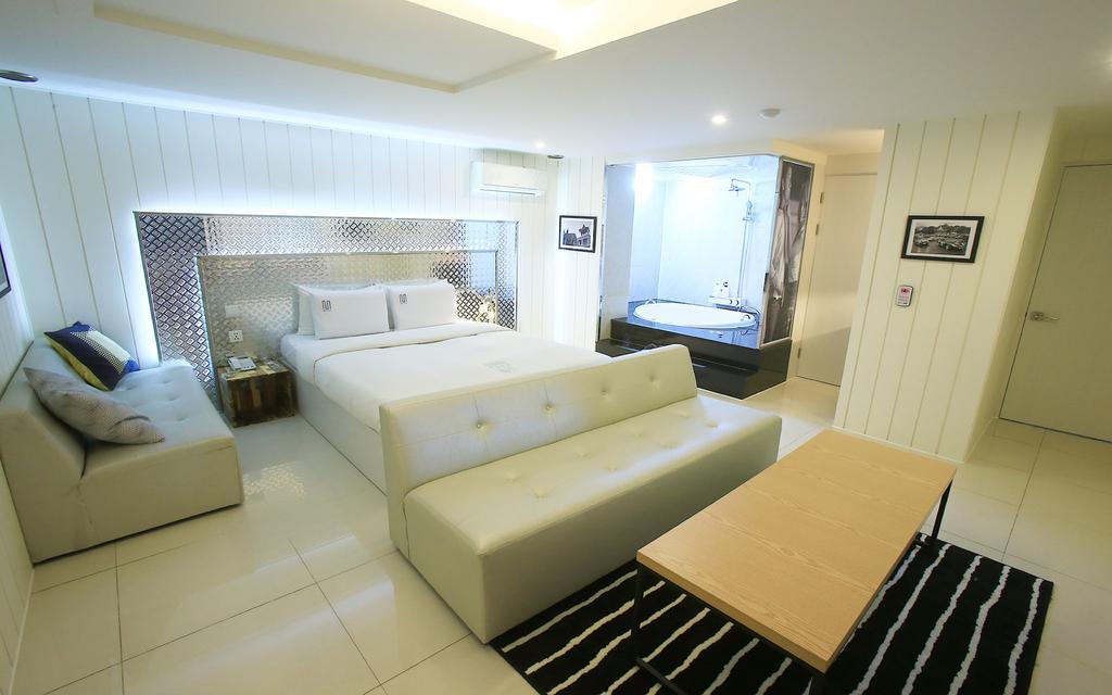 Merdi Hotel Suwon Exterior foto