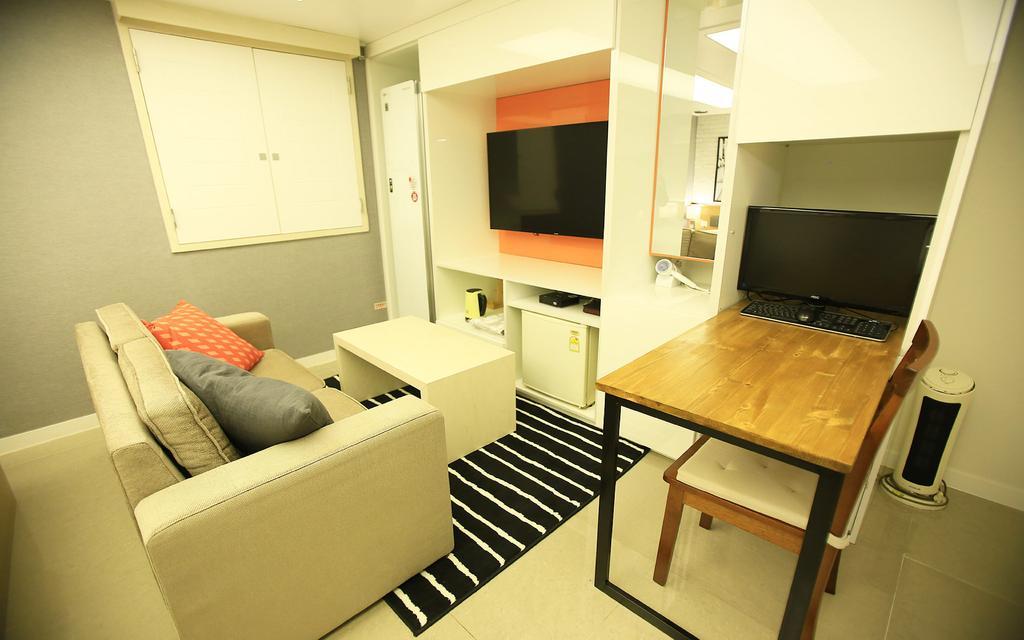 Merdi Hotel Suwon Exterior foto