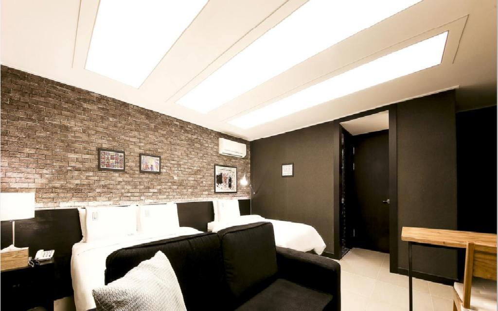 Merdi Hotel Suwon Zimmer foto