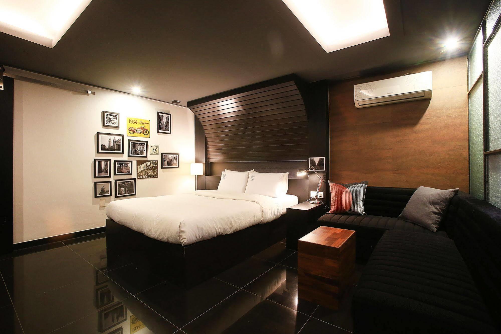 Merdi Hotel Suwon Exterior foto